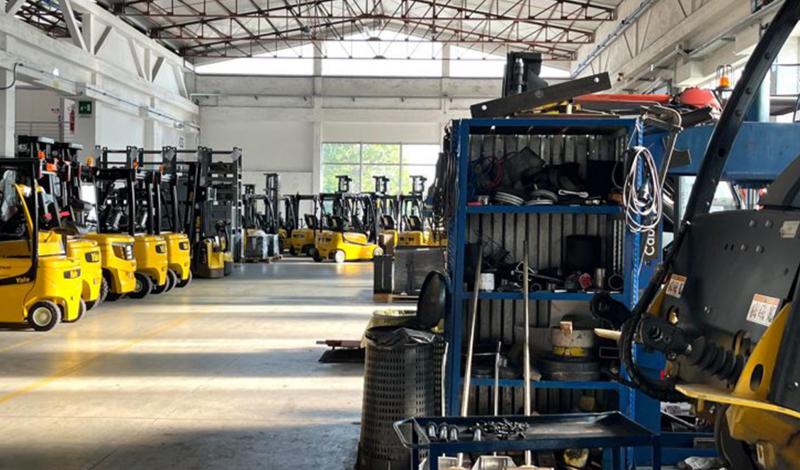 Quello che c'è da sapere sui controlli di legge dei carrelli elevatori